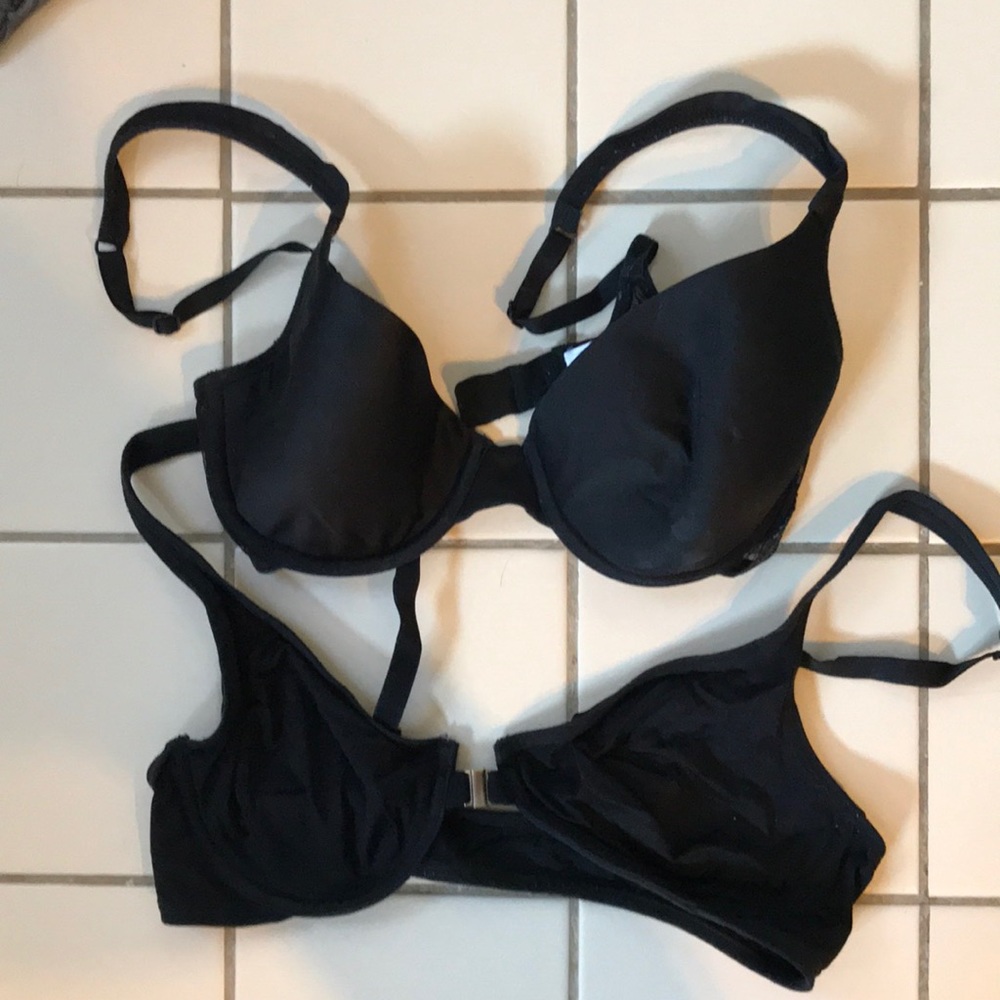 2 black 36b bras